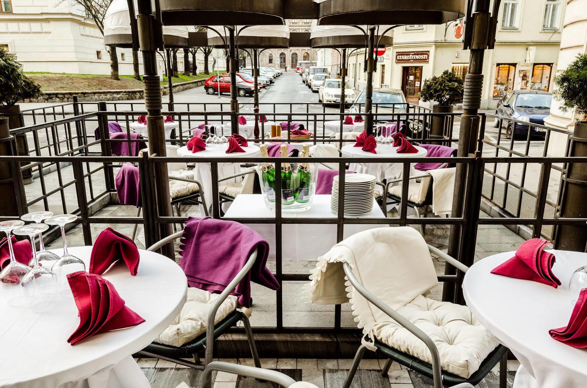 Hotel Slavia 브르노 외부 사진